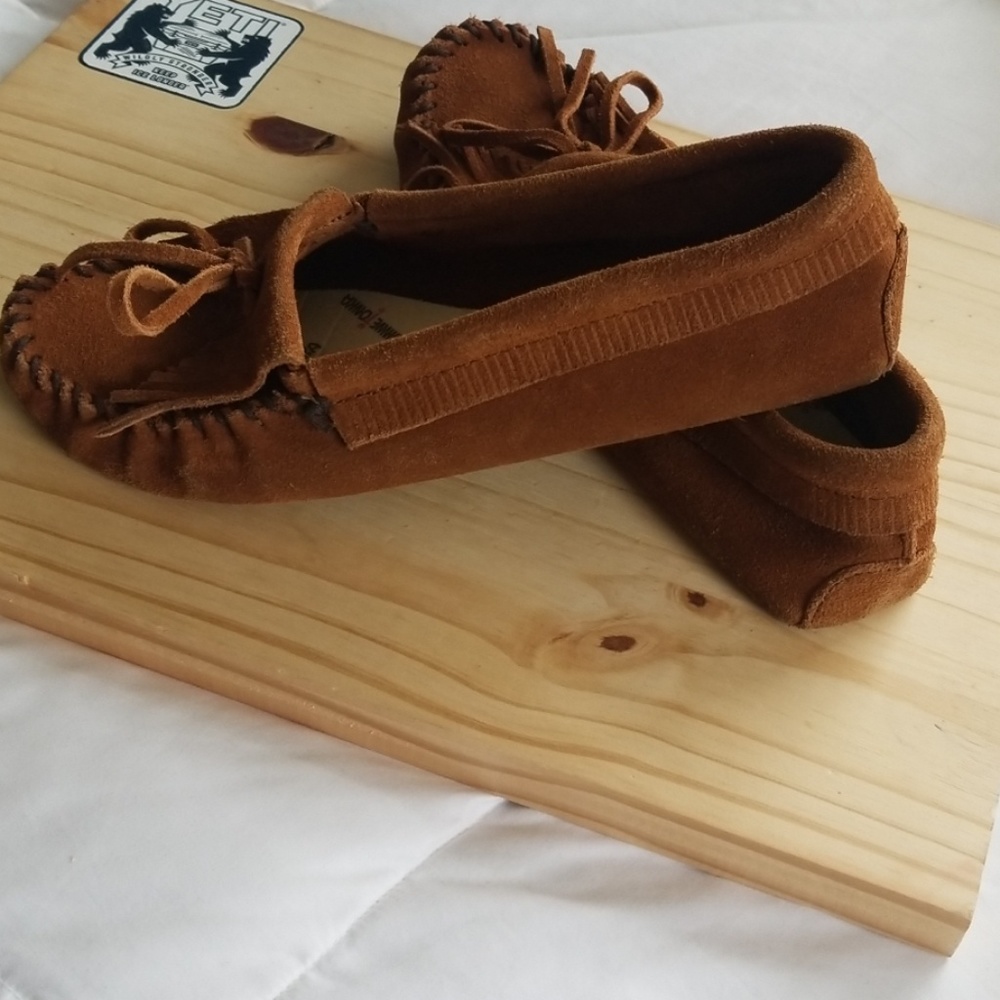 Minnetonka Kilty Softsole Moccasins
